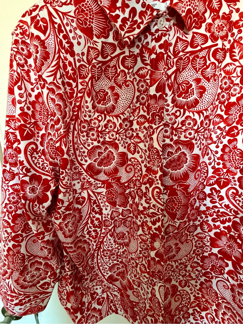 Chico's Red and White Floral Button-Down Shirt - Picture 4 of 6